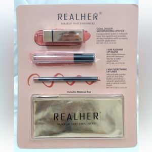 REALHER Makeup That Empowers Perfect Lips Kit